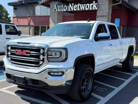 2017 GMC SIERRA 1500 CREW CAB PICKUP V8, ECOTEC3, 5.3 LITER SLT PICKUP 4D 6 1/2 FT