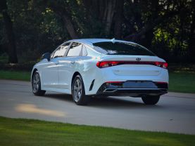 2021 KIA K5 SEDAN 4-CYL, TURBO, 1.6 LITER LXS SEDAN 4D