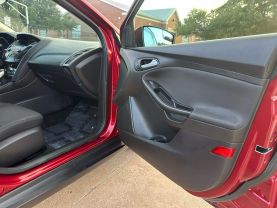 2017 FORD FOCUS