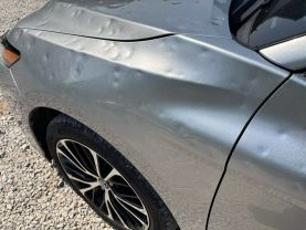 2020 TOYOTA CAMRY SEDAN 4-CYL, 2.5 LITER SE SEDAN 4D at T&T Repairables - used car dealership in Spencer, Indiana.
