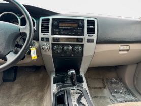 2005 TOYOTA 4RUNNER SUV V6, 4.0 LITER SR5 SPORT UTILITY 4D