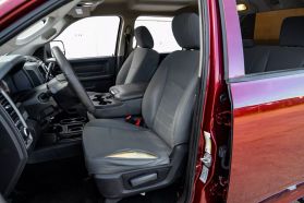 2016 Ram 2500 Crew Cab - Image 4