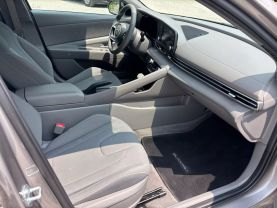 2023 HYUNDAI ELANTRA SEDAN 4-CYL, SULEV, 2.0 LITER SEL SEDAN 4D at T&T Repairables - used car dealership in Spencer, Indiana.