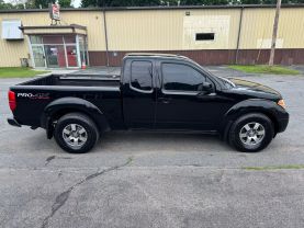 2011 NISSAN FRONTIER KING CAB PICKUP V6, 4.0 LITER PRO-4X PICKUP 2D 6 FT