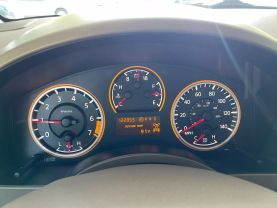 2015 NISSAN TITAN CREW CAB PICKUP V8, 5.6 LITER SV PICKUP 4D 5 1/2 FT