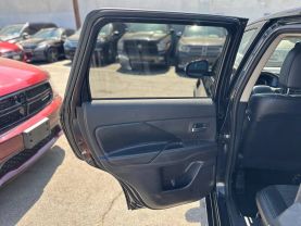 2019 MITSUBISHI OUTLANDER SUV 4-CYL, 2.4 LITER SE SPORT UTILITY 4D