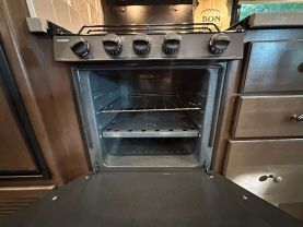 Used 2019 THOR MOTOR COACH WINDSPORT - - 29M - LA Auto Star located in Virginia Beach, VA