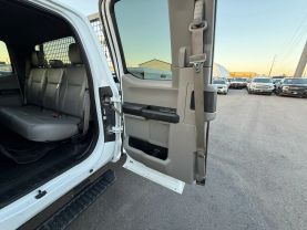 2017 FORD F250 SUPER DUTY SUPER CAB PICKUP V8, FLEX FUEL, 6.2 LITER XL PICKUP 4D 8 FT
