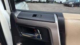 2016 Toyota 4runner - Image 23