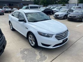 2015 FORD TAURUS SEDAN V6, 3.5 LITER SE SEDAN 4D at Motors On Wheels - used car dealership in Houston, Texas.