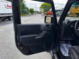 2015 JEEP WRANGLER SUV V6, 3.6 LITER UNLIMITED SPORT SUV 4D