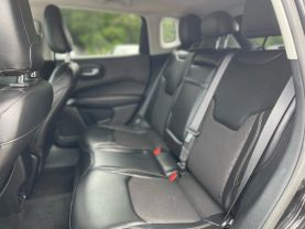 2018 Jeep Compass - Image 27