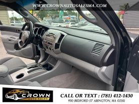 2010 TOYOTA TACOMA DOUBLE CAB PICKUP V6, 4.0 LITER PRERUNNER PICKUP 4D 5 FT