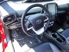 -2018 Toyota Prius Prime - Image 9