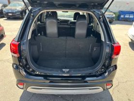 2019 MITSUBISHI OUTLANDER SUV 4-CYL, 2.4 LITER SE SPORT UTILITY 4D
