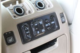 2001 GMC YUKON SUV V8, 6.0 LITER DENALI SPORT UTILITY 4D