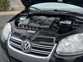 2010 VOLKSWAGEN JETTA SEDAN 5-CYL, 2.5 LITER S SEDAN 4D