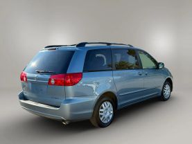 2008 TOYOTA SIENNA