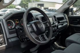 2018 RAM 1500 CREW CAB PICKUP V8, HEMI, 5.7 LITER EXPRESS PICKUP 4D 5 1/2 FT