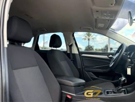 2019 Volkswagen Jetta - Image 10