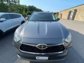 2020 TOYOTA HIGHLANDER SUV V6, 3.5 LITER PLATINUM SPORT UTILITY 4D - Gesner Auto Inc in Taunton, MA, 41.88613, -71.14527