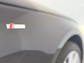 2018 AUDI A4 SEDAN 4-CYL, TURBO, 2.0 LITER ULTRA PREMIUM SEDAN 4D