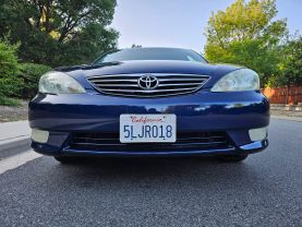2005 TOYOTA CAMRY XLE SEDAN 4D