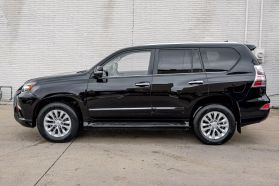 2017 LEXUS GX SUV V8, 4.6 LITER GX 460 SPORT UTILITY 4D