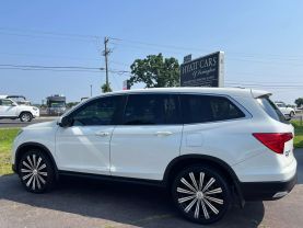 2017 Honda Pilot Ex-l W/navigation Sport Utility 4d - Image 3