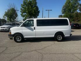 2018 CHEVROLET EXPRESS 2500 PASSENGER PASSENGER V8, FLEX FUEL, 6.0 LITER LT VAN 3D