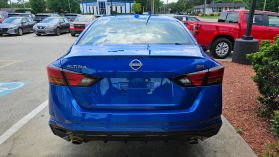 2025 Nissan Altima - Image 6
