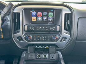 2017 GMC SIERRA 1500 CREW CAB PICKUP V8, ECOTEC3, 5.3 LITER SLT PICKUP 4D 5 3/4 FT