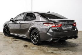 2020 Toyota Camry - Image 10