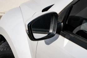 2012 Volkswagen Beetle - Image 29