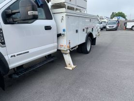 2017 FORD F550 SUPER DUTY 46FT BUCKET TRUCK ALTEC AT41M BUCKET TRUCKS V8, TURBO DIESEL, 6.7 LITER XL 169" W.B. 2D - Eddies Auto Sales