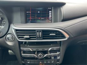 2017 INFINITI QX30