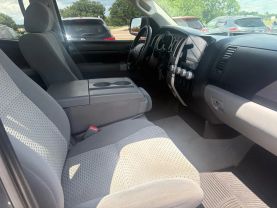 2007 TOYOTA TUNDRA DOUBLE CAB PICKUP V8, 4.7 LITER SR5 PICKUP 4D 6 1/2 FT