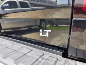 2015 CHEVROLET SILVERADO 1500 CREW CAB PICKUP V8, ECOTEC3, 5.3 LITER LT PICKUP 4D 5 3/4 FT