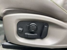 2017 Jaguar F-pace - Image 28