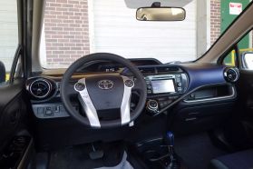2016 TOYOTA PRIUS C HATCHBACK 4-CYL, HYBRID, 1.5 LITER TWO HATCHBACK 4D