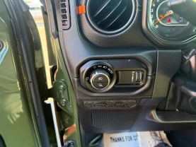 2024 JEEP GLADIATOR