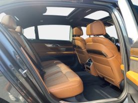 2017 BMW 7 SERIES SEDAN V8, TWIN TURBO, 4.4L 750I SEDAN 4D