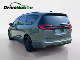 2025 CHRYSLER PACIFICA VAN V6, 3.6 LITER LIMITED VAN 4D