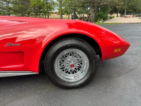 1974 CHEVROLET CORVETTE COUPE L48 V8 (350) STINGRAY