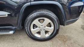 2011 JEEP GRAND CHEROKEE SUV V8, 5.7 LITER LIMITED SPORT UTILITY 4D