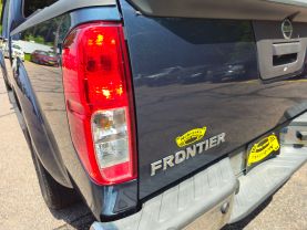 2014 NISSAN FRONTIER CREW CAB PICKUP V6, 4.0 LITER SL PICKUP 4D 5 FT