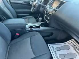 2017 NISSAN PATHFINDER SUV V6, 3.5 LITER S SPORT UTILITY 4D