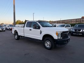 2017 FORD F250 SUPER DUTY SUPER CAB PICKUP V8, FLEX FUEL, 6.2 LITER XL PICKUP 4D 8 FT