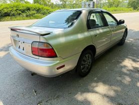 1997 HONDA ACCORD SEDAN 4-CYL, 2.2 LITER LX SEDAN 4D