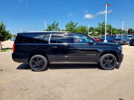 2017 CHEVROLET SUBURBAN SUV V8, ECOTEC3, 5.3 LITER PREMIER SPORT UTILITY 4D